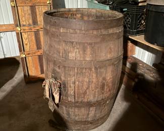 Whiskey barrel