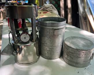 Vintage Coleman No. 530 with Storage tubing