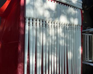 White wood Balusters/Spindles