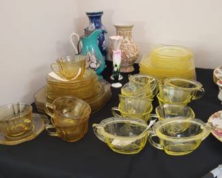 DEPRESSION GLASS