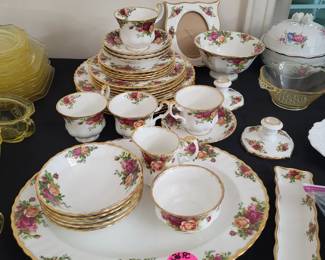 ROYAL ALBERT CHINA