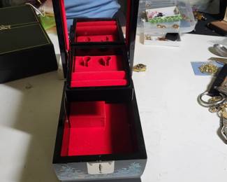 JEWELRY BOX