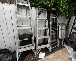 Free ladders and tools
