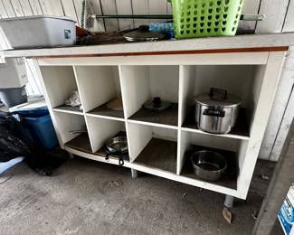 Outdoor cubicle cabinet $5