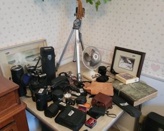 VINTAGE FILM CAMERAS