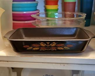 VINTAGE BAKING DISH