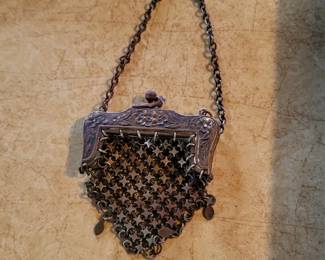 VINTAGE TINY METAL PURSE