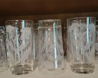 VINTAGE DRINKING GLASSES