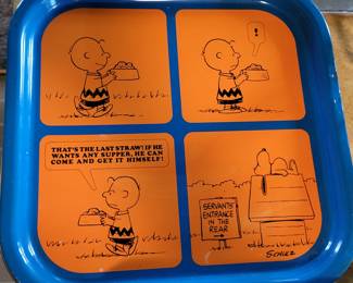 VINTAGE CHARLIE BROWN TRAY