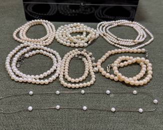 Pearl strands