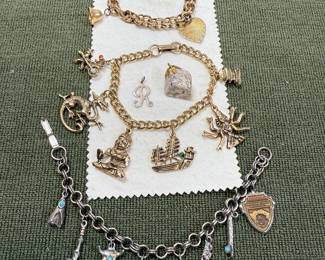Mix of charm
Bracelets