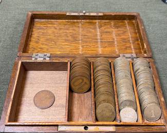 Vintage coin gaming set