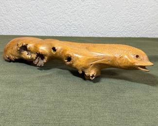 Wood sculpture
