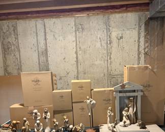 Willow Tree Nativity Set in original packaging. Each box sold separately. See other pictures for better detail.