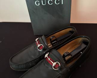 Gucci Shoes Size 8