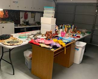 Desk, holiday and more