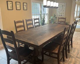 Photo 1 of 4 Beautiful Pottery Barn Table w/8 Chairs