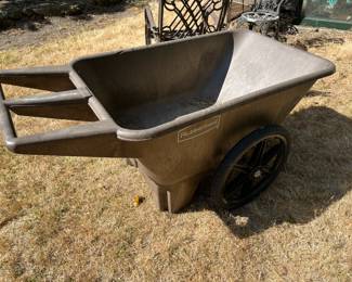 Rubbermaid wheelbarrow