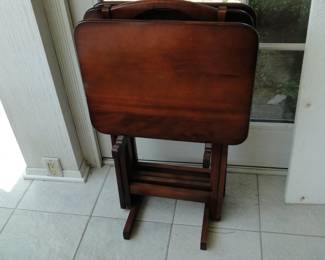 Set of TV trays