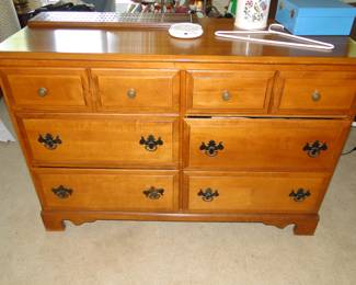 Large dresser, with six drawers