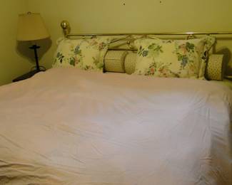Again, the King Brass bed
