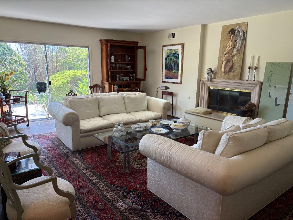 MIXED DECOR PACIFIC PALISADES ESTATE - 4631bb5d 3e60 4458 9a02 3c5904456338