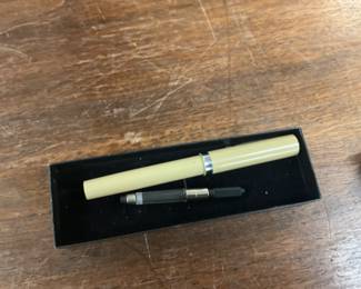 Sheaffer School Cartridge Filler Fountain Pen