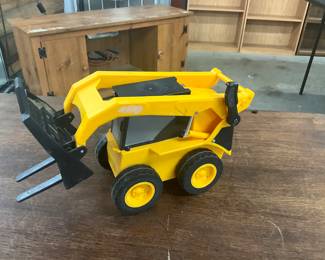 1995 Toy State Industrial CAT Forklift w/Lights, Sounds & Movements