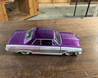 Maisto Pro Rodz Die Cast 1965 Chevrolet Malibu SS 