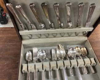 Silver Plated Cutlery w/Wooden Case
