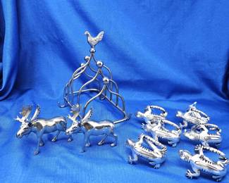 Animals in the kitchen lot: Charming Toast Holder w/ Rooster, Moose Salt & Pepper, Six Pottery Barn Napkin Rings