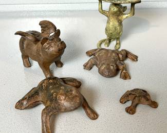 Vintage Decorative Cast Iron Animal Figurines Set - Frog, Flying Pig, and a Mouse holding a Leaf