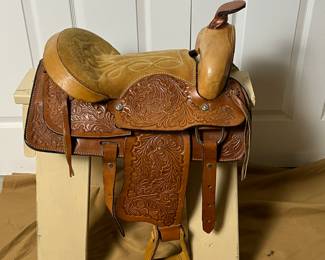 Vintage Leather Western Saddle with Floral Carving and Suede Seat