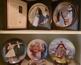 Vintage collector plates, "Gone with the Wind", Marilyn Monroe, Normal Rockwell