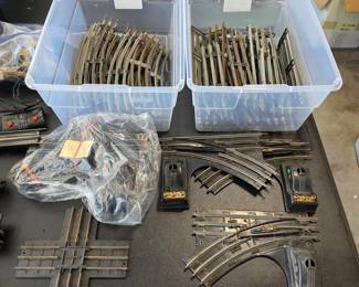 Lionel O gauge track and track switches