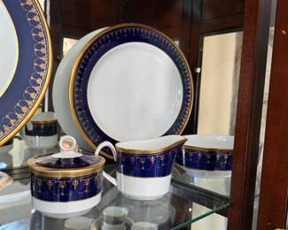 Royal Worcester fine bone china Imperial blue and gold pattern