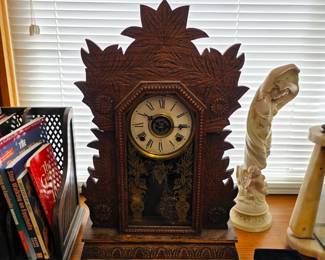 Wm Gilbert antique clock