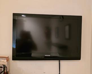 Samsung flat screen TV