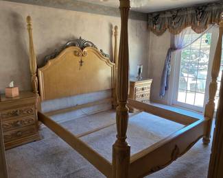 Gorgeous Bernhardt king bedroom set