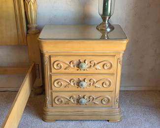 Gorgeous Bernhardt nightstand