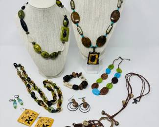 97 ArtisanInspiredJewelryLotStoneGlassBoldStatementPieces