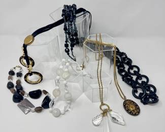 91 CrystalCrackleGiltPendantBoldLinkStatementNecklaces