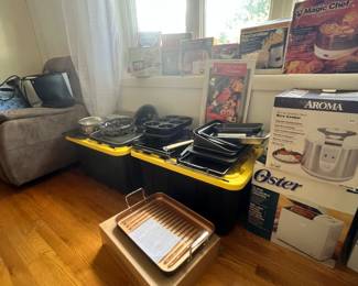 Roasting and baking pans