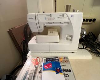 Seweing Machine - Kenmore