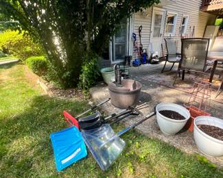 snow shovel - planters