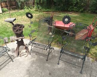 Patio furniture and primitives