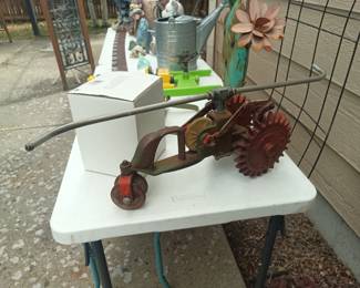 Vintage yard tractor sprinkler