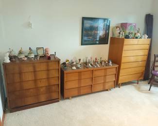 Midcentury (MCM) dressers