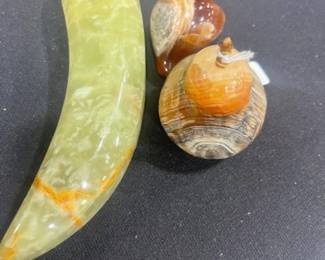 Alabaster fruit fruit