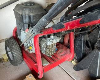 Pressure washer